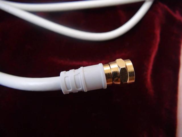 DXアンテナ テレビ接続ケーブル(【2m】L型プラグ⇔ストレート型!。 < 家電/AV  DXアンテナ テレビ接続ケーブル(【2m】L型プラグ⇔ストレート型!。 < 家電/AVの