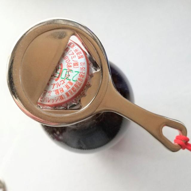 大きさ見本に500円玉と写しました 栓抜き レトロ 栓抜き < インテリア/ライフ  大きさ見本に500円玉と写しました 栓抜き レトロ 栓抜き < インテリア/ライフの