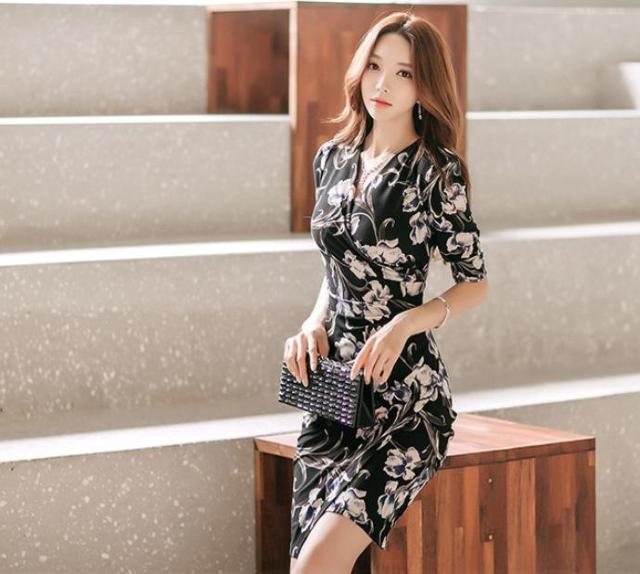 セクシーカシュクール 花柄 膝丈 ワンピース 韓国ファッション きれいめスタイル タイトミニ ドレス 大人 上品 きれい 3サイズ < 女性ファッション  セクシーカシュクール 花柄 膝丈 ワンピース 韓国ファッション きれいめスタイル タイトミニ ドレス 大人 上品 きれい 3サイズ < 女性ファッションの