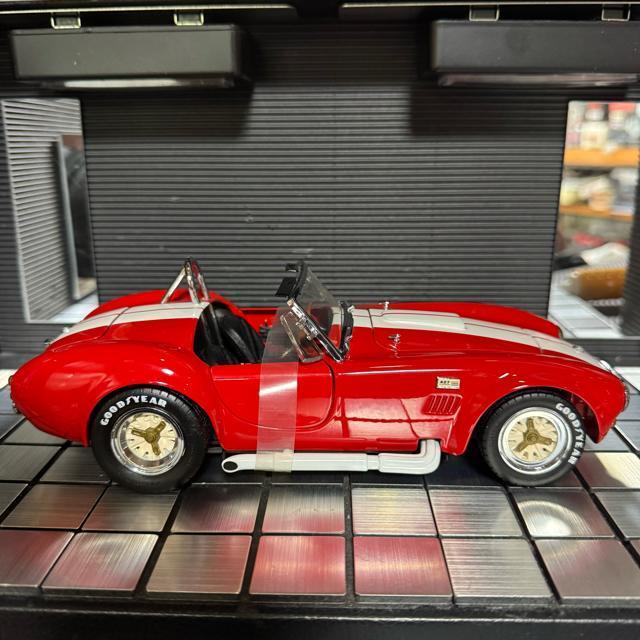 絶版未展示品 京商 1/18 コブラ427 レッド < ホビー  絶版未展示品 京商 1/18 コブラ427 レッド < ホビーの