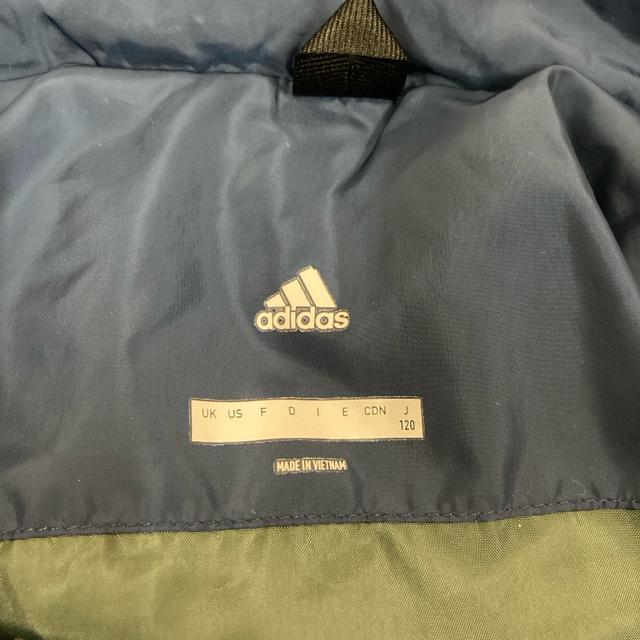 即決 adidas アディデス 中綿 ジャケット 120cm < ブランド  即決 adidas アディデス 中綿 ジャケット 120cm < ブランドの