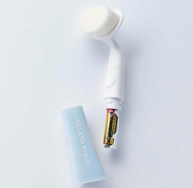 & ROSY アンドロージー雑誌付録★ジェラートピケ 音波洗顔ブラシ < 香水/コスメ/ネイル & ROSY アンドロージー雑誌付録★ジェラートピケ 音波洗顔ブラシ < 香水/コスメ/ネイルの