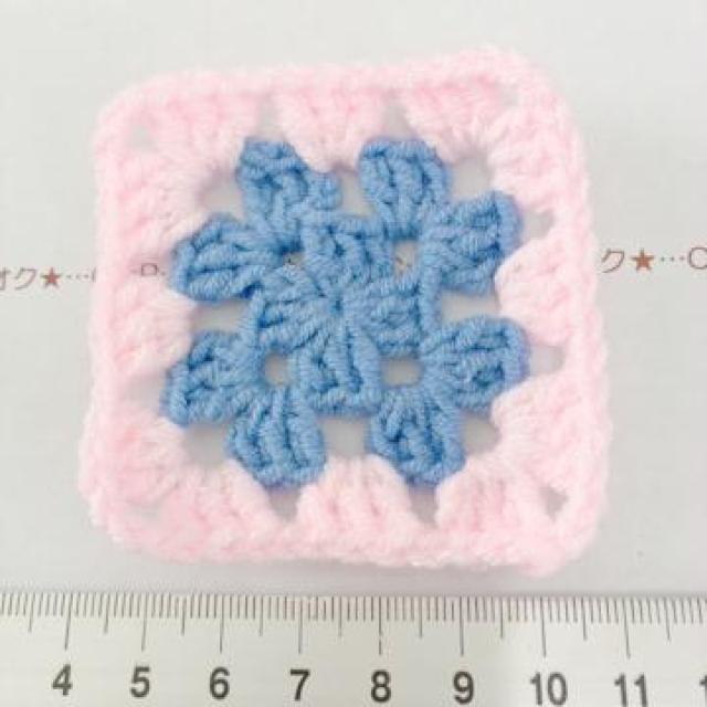 4*ハンドメイド*レトロなグラニースクエアモチーフ 今年流行♪4 < ペット/手芸/園芸 4*ハンドメイド*レトロなグラニースクエアモチーフ 今年流行♪4 < ペット/手芸/園芸の
