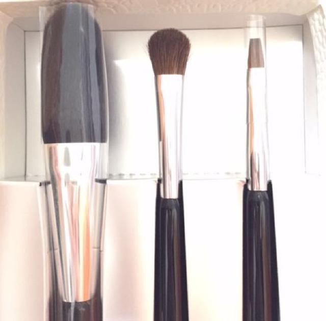 侑昂堂◎SALONdeDolce◎熊野筆メイクブラシset◎新品 < 香水/コスメ/ネイル 侑昂堂◎SALONdeDolce◎熊野筆メイクブラシset◎新品 < 香水/コスメ/ネイルの