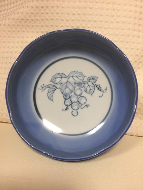 833.新品☆ブルー系盛皿☆ぶどう柄 < インテリア/ライフ  833.新品☆ブルー系盛皿☆ぶどう柄  < インテリア/ライフの