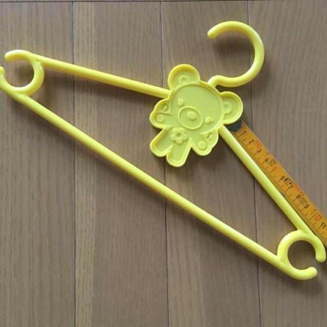 ナルミヤインタータショナル ディジーラヴァーズベビー キッズハンガー イエロー < インテリア/ライフ ナルミヤインタータショナル ディジーラヴァーズベビー キッズハンガー イエロー < インテリア/ライフの