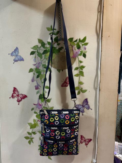 ���ӂ����߂ā� LESportsac���ɔ��i���V�����_�[�o�b�N��2�_�܂Ƃߔ��聚500�~�X�^�[�g