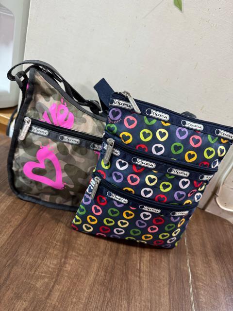 ���ӂ����߂ā� LESportsac���ɔ��i���V�����_�[�o�b�N��2�_�܂Ƃߔ��聚500�~�X�^�[�g