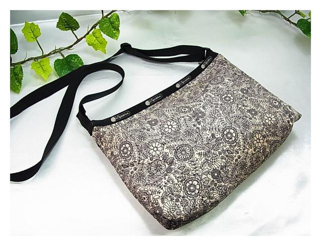 500円スタ【正規品】LeSportsac(レスポートサック)斜めがけショルダーバッグ < ブランド 500円スタ【正規品】LeSportsac(レスポートサック)斜めがけショルダーバッグ < ブランドの