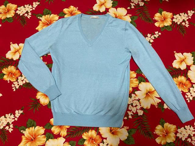 UNIQLO☆綺麗な水色☆薄手セーター☆ < ブランド  UNIQLO☆綺麗な水色☆薄手セーター☆  < ブランドの