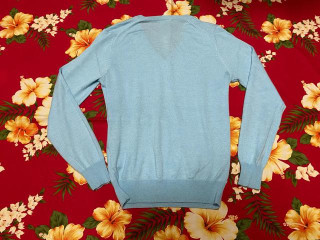 UNIQLO☆綺麗な水色☆薄手セーター☆ < ブランド  UNIQLO☆綺麗な水色☆薄手セーター☆ < ブランドの