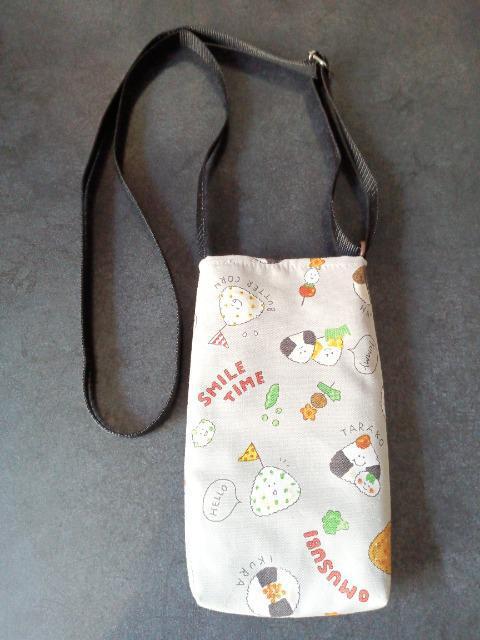 ハンドメイド スマホポーチ ポシェット おにぎり柄 < 女性ファッション  ハンドメイド スマホポーチ ポシェット おにぎり柄 < 女性ファッションの