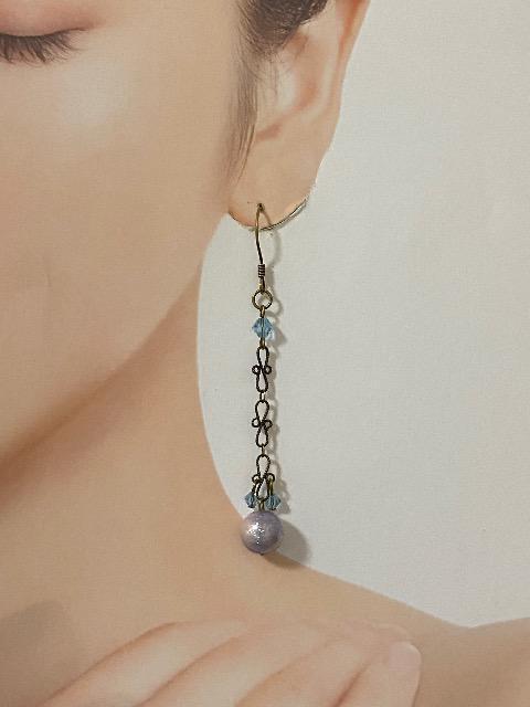 マーブル風パールとスワロフスキーのピアス < 女性アクセサリー/時計  マーブル風パールとスワロフスキーのピアス  < 女性アクセサリー/時計の