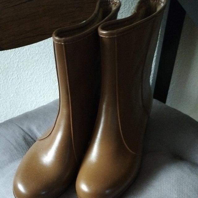 雨の日 35.5Eサイズ ブラウン COSSACKY 新品 < 女性ファッション  雨の日 35.5Eサイズ ブラウン COSSACKY 新品  < 女性ファッションの