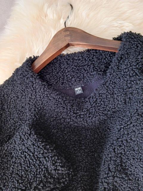 UNIQLOubN{At[X̂gbvX