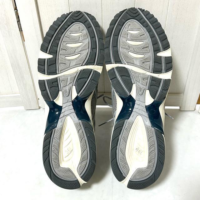 美品 ASICS GEL-1090v2 アシックス ゲル スニーカー 31cm < ブランド  美品 ASICS GEL-1090v2 アシックス ゲル スニーカー 31cm < ブランドの