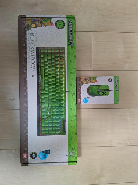 Razer CobraBlackWidow V4 X Minecraft Edition < PC本体/周辺機器 Razer CobraBlackWidow V4 X Minecraft Edition < PC本体/周辺機器の