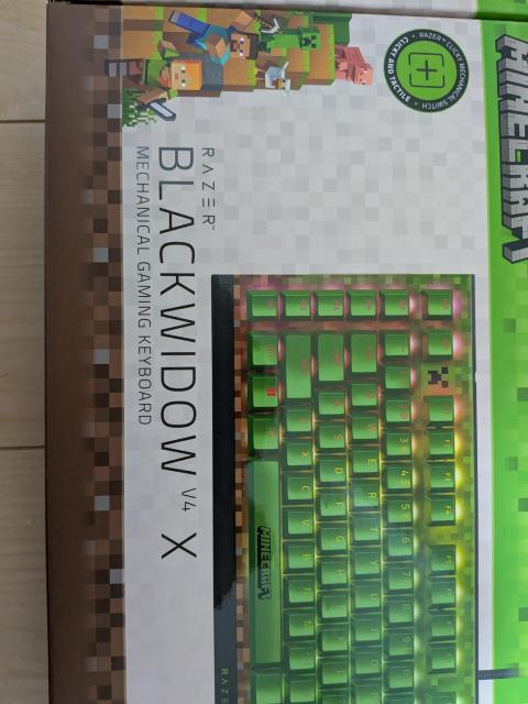 Razer CobraBlackWidow V4 X Minecraft Edition < PC本体/周辺機器 Razer CobraBlackWidow V4 X Minecraft Edition < PC本体/周辺機器の