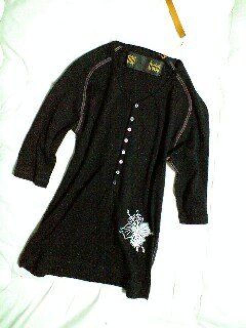 新品TROISOトロワゾ 刺繍ヘンリーネックラグラン5分袖T S < 男性ファッション 新品TROISOトロワゾ 刺繍ヘンリーネックラグラン5分袖T S < 男性ファッションの