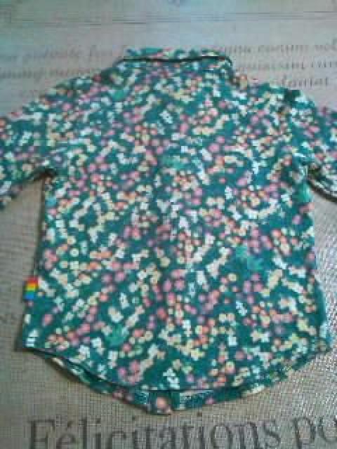 ●BACK ALLEY● グリーンに花柄ロンシャツ 110 < ブランド ●BACK ALLEY● グリーンに花柄ロンシャツ 110 < ブランドの