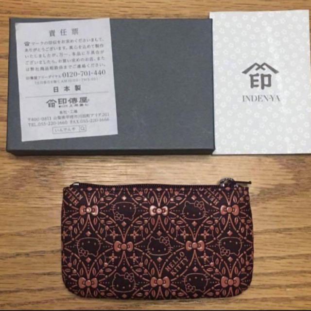 印傳屋 サンリオ コラボ ハローキティ 小銭入れ キティー コインケース 皮革製 < 女性ファッション  印傳屋 サンリオ コラボ ハローキティ 小銭入れ キティー コインケース 皮革製  < 女性ファッションの