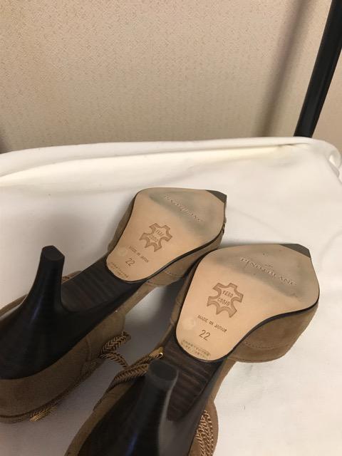 PINOTBLANC 本革スエード パンプス 茶 22 未使用 < 女性ファッション  PINOTBLANC 本革スエード パンプス 茶 22 未使用 < 女性ファッションの