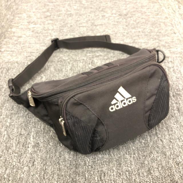 即決 adidas アディダス ボディバッグ ブラック < ブランド  即決 adidas アディダス ボディバッグ ブラック < ブランドの