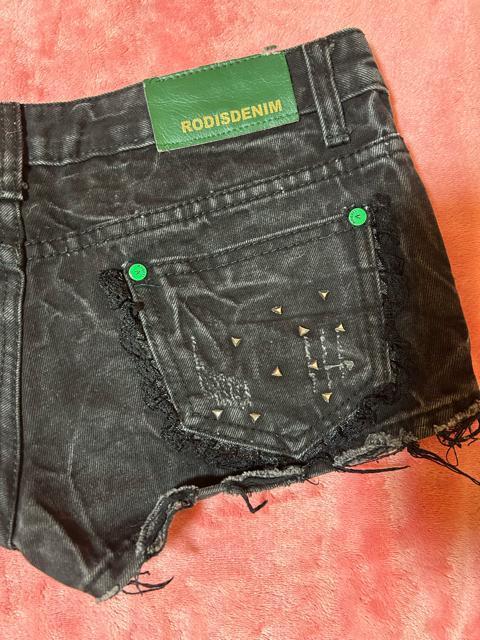 escape ダメージ 裾切りっぱなしローライズブラックデニム マイクロミニショーパン < 女性ファッション  escape ダメージ 裾切りっぱなしローライズブラックデニム マイクロミニショーパン < 女性ファッションの