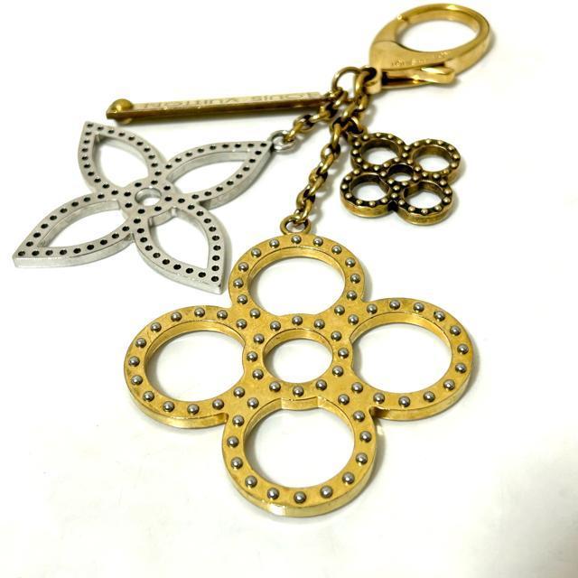 LOUIS VUITTON ビジューサック・タバージュ キーホルダー チャーム < ブランド LOUIS VUITTON ビジューサック・タバージュ キーホルダー チャーム < ブランドの