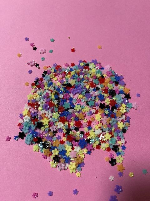 カラフルお花 ネイルパーツ デコ レジンに < 香水/コスメ/ネイル カラフルお花 ネイルパーツ デコ レジンに < 香水/コスメ/ネイルの