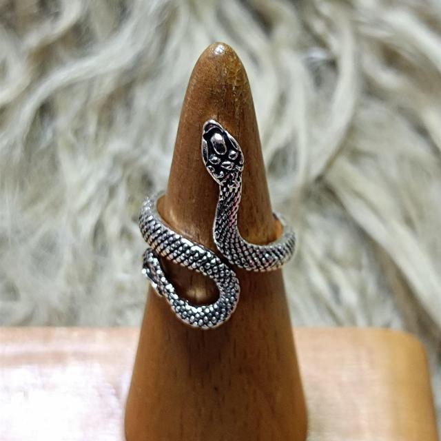 新品★スネークリング/12号 < 女性アクセサリー/時計  新品★スネークリング/12号  < 女性アクセサリー/時計の