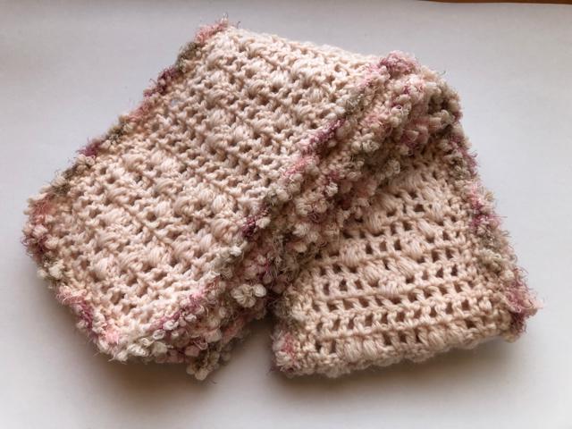 ハンドメイド マフラー ウール100% ハート ぽこぽこ < 女性ファッション  ハンドメイド マフラー ウール100% ハート ぽこぽこ < 女性ファッションの