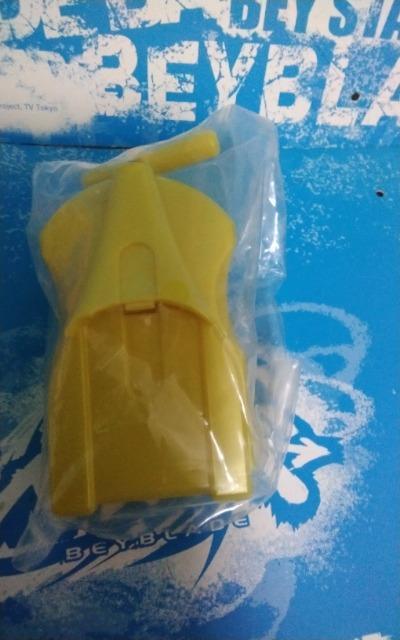 ベイ!ベイランチャー!右回転!新品未開封! < おもちゃ  ベイ!ベイランチャー!右回転!新品未開封!  < おもちゃの