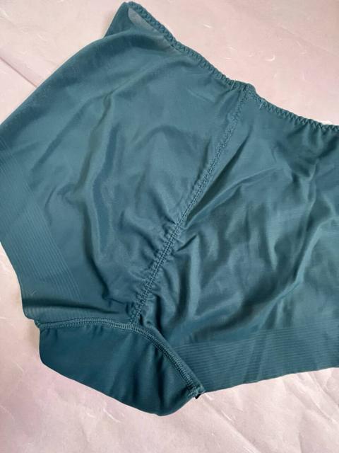 LLサイズ!光沢感あるツルサラと薄く軽いパワーネットでお腹押さえて!お尻もスッキリ一枚ばきOK!まとめてスッキリ!ガードルショーツ < 女性ファッション  LLサイズ!光沢感あるツルサラと薄く軽いパワーネットでお腹押さえて!お尻もスッキリ一枚ばきOK!まとめてスッキリ!ガードルショーツ < 女性ファッションの