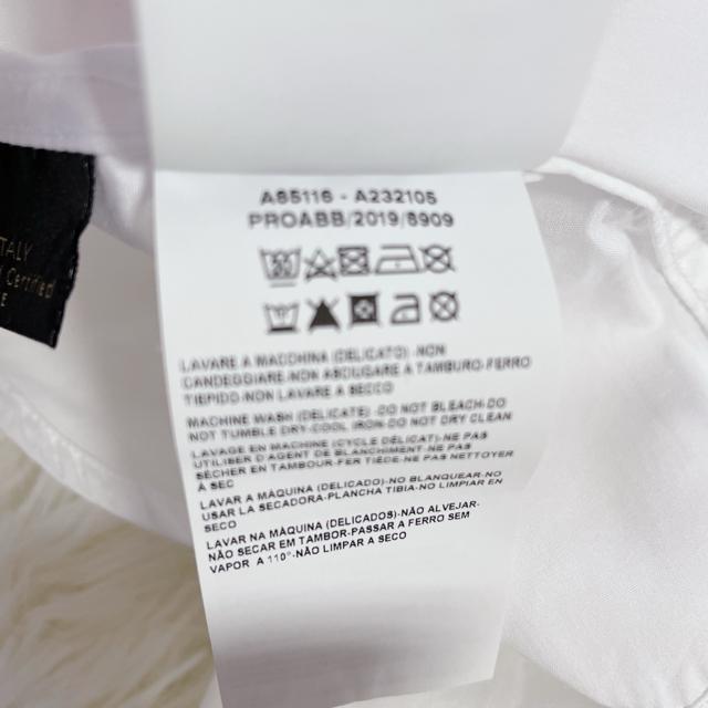 美品 ヴェルサーチ ロゴ入長袖シャツ Yシャツ カジュアル 白 38 < 男性ファッション 美品 ヴェルサーチ ロゴ入長袖シャツ Yシャツ カジュアル 白 38 < 男性ファッションの