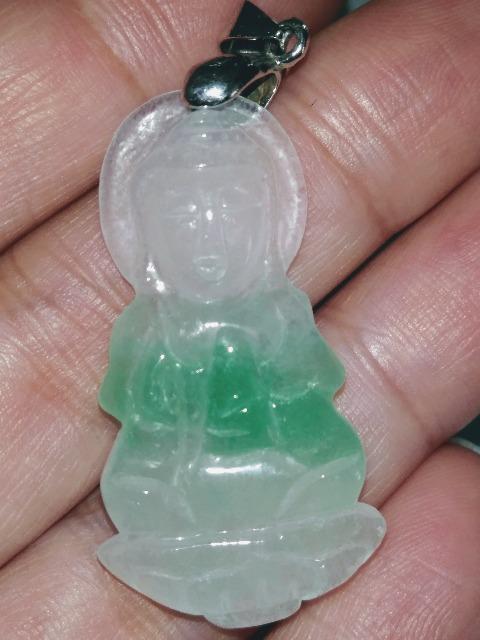 透明感 氷翡翠の観音様のお守りペンダントトップ < 女性アクセサリー/時計 透明感 氷翡翠の観音様のお守りペンダントトップ < 女性アクセサリー/時計の