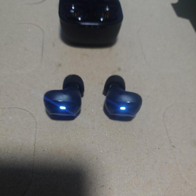 GLIDiC Sound Air TW-5100 �u���b�N �� �Ɠd/AV�� 