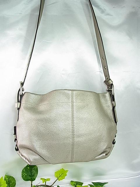 ★正規品 美品 COACH コーチ レザー ショルダーバッグ F15065 メタリックシルバー < ブランド ★正規品 美品 COACH コーチ レザー ショルダーバッグ F15065 メタリックシルバー < ブランドの