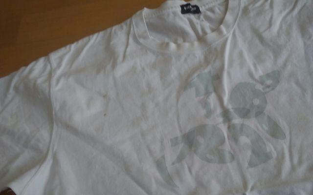 UNIQLO@XLTCY@TVc@  uh 