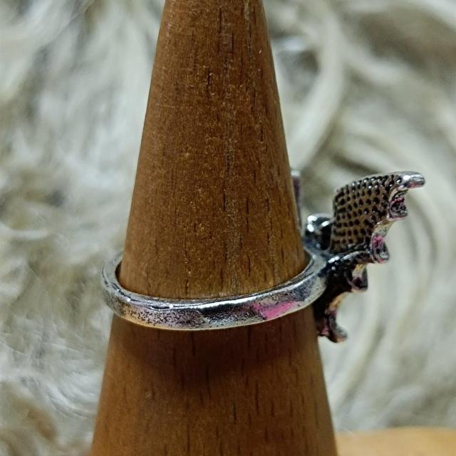 新品★羽を広げたコウモリリング/13号 < 女性アクセサリー/時計  新品★羽を広げたコウモリリング/13号 < 女性アクセサリー/時計の