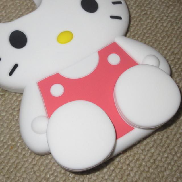 未使用☆ハローキティ*iPhone12/12pro用シリコンケース*スタンド式 < 家電/AV 未使用☆ハローキティ*iPhone12/12pro用シリコンケース*スタンド式 < 家電/AVの