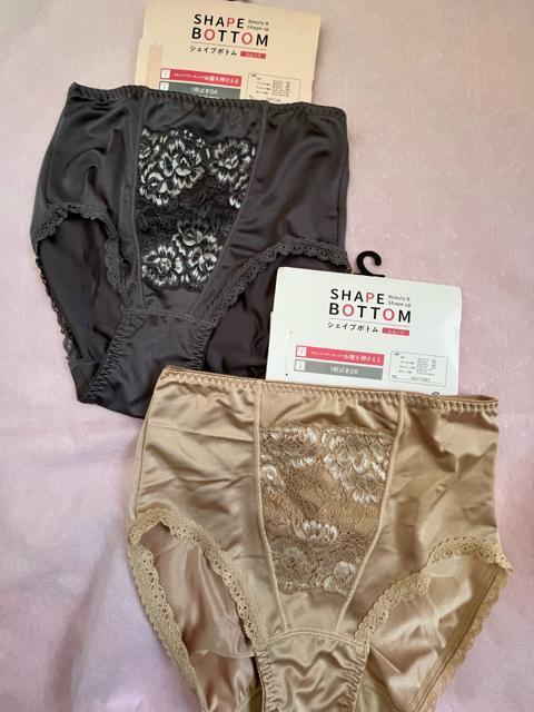 Mサイズ!2枚セット!一枚ばきOK!フロントに!パワーネットで!お腹押さえる!光沢感ある!着心地軽やかな!ガードルショーツ! < 女性ファッション Mサイズ!2枚セット!一枚ばきOK!フロントに!パワーネットで!お腹押さえる!光沢感ある!着心地軽やかな!ガードルショーツ! < 女性ファッションの