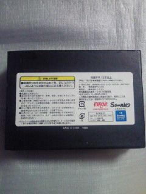 ハローキティ GOLD ゴールド キラキラ スパンコール ポーチ 箱付き < 女性ファッション  ハローキティ GOLD ゴールド キラキラ スパンコール ポーチ 箱付き < 女性ファッションの
