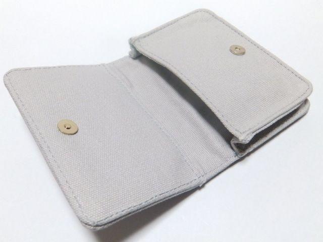 《New》スヌーピー★ポイントカード等をコンパクトに・帆布.カードケース<グレー> < 女性ファッション  《New》スヌーピー★ポイントカード等をコンパクトに・帆布.カードケース<グレー> < 女性ファッションの