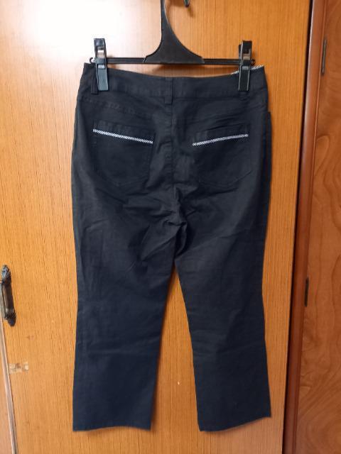 A 黒のパンツ < 女性ファッション  A 黒のパンツ < 女性ファッションの