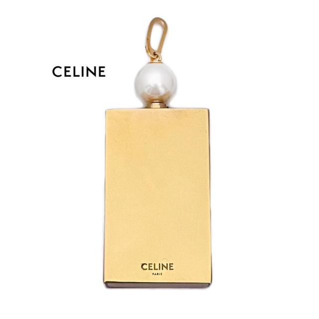 新品セリーヌCELINEスクエアー&パール ペンダントトップ < 女性アクセサリー/時計 新品セリーヌCELINEスクエアー&パール ペンダントトップ < 女性アクセサリー/時計の