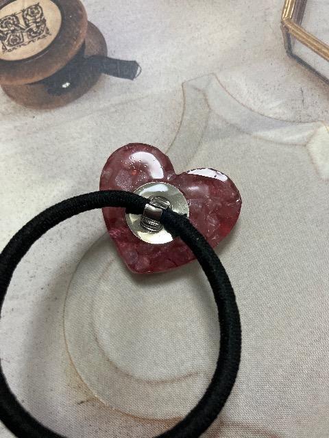 ハンドメイド レジン ハート ヘアゴム 2点セット < 女性ファッション  ハンドメイド レジン ハート ヘアゴム 2点セット < 女性ファッションの