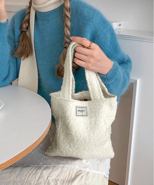 送料無料 新品 ボアトートバッグ ミニ 無地 軽量 秋冬 < 女性ファッション  送料無料 新品 ボアトートバッグ ミニ 無地 軽量 秋冬 < 女性ファッションの