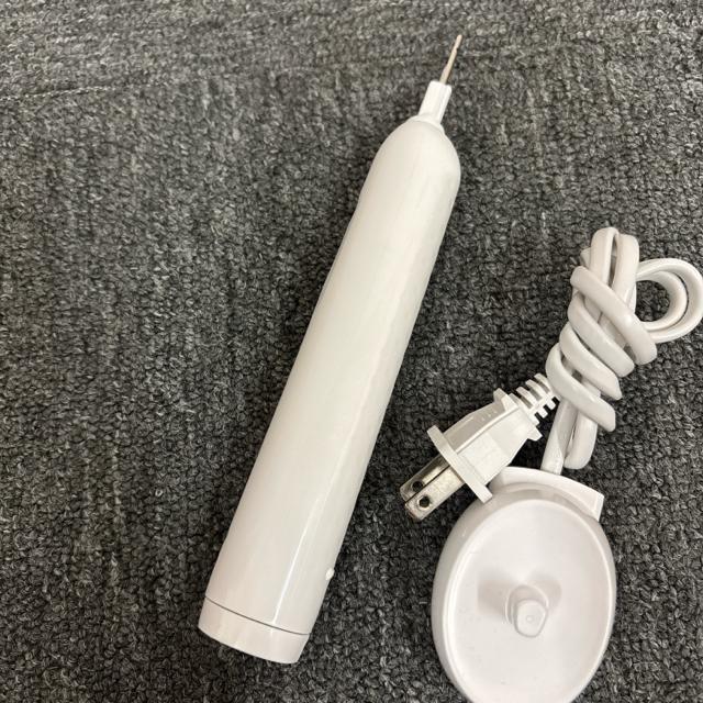 即決 BRAUN Oral-B 電動歯ブラシ Type 3791 < ヘルス/ビューティー 即決 BRAUN Oral-B 電動歯ブラシ Type 3791 < ヘルス/ビューティーの