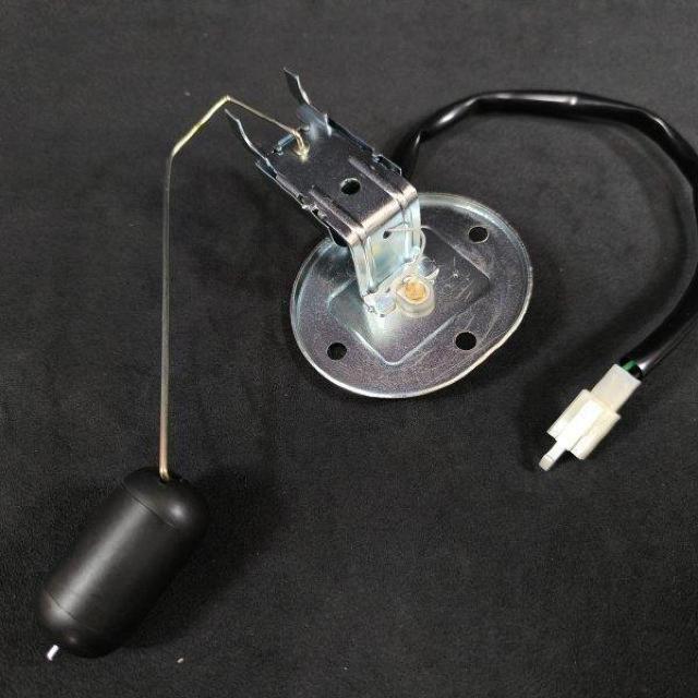 XJ400 XJ550 フューエルレベル センサー 燃料ゲージ 燃料 < 自動車/バイク XJ400 XJ550 フューエルレベル センサー 燃料ゲージ 燃料 < 自動車/バイク